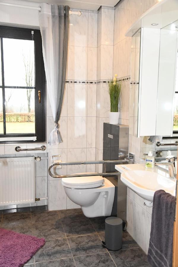 Ferienhaus Droefter Blick Моншау Экстерьер фото